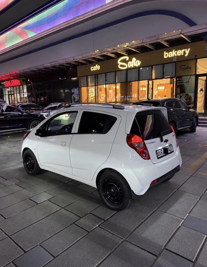 Chevrolet Spark 2018 — 4