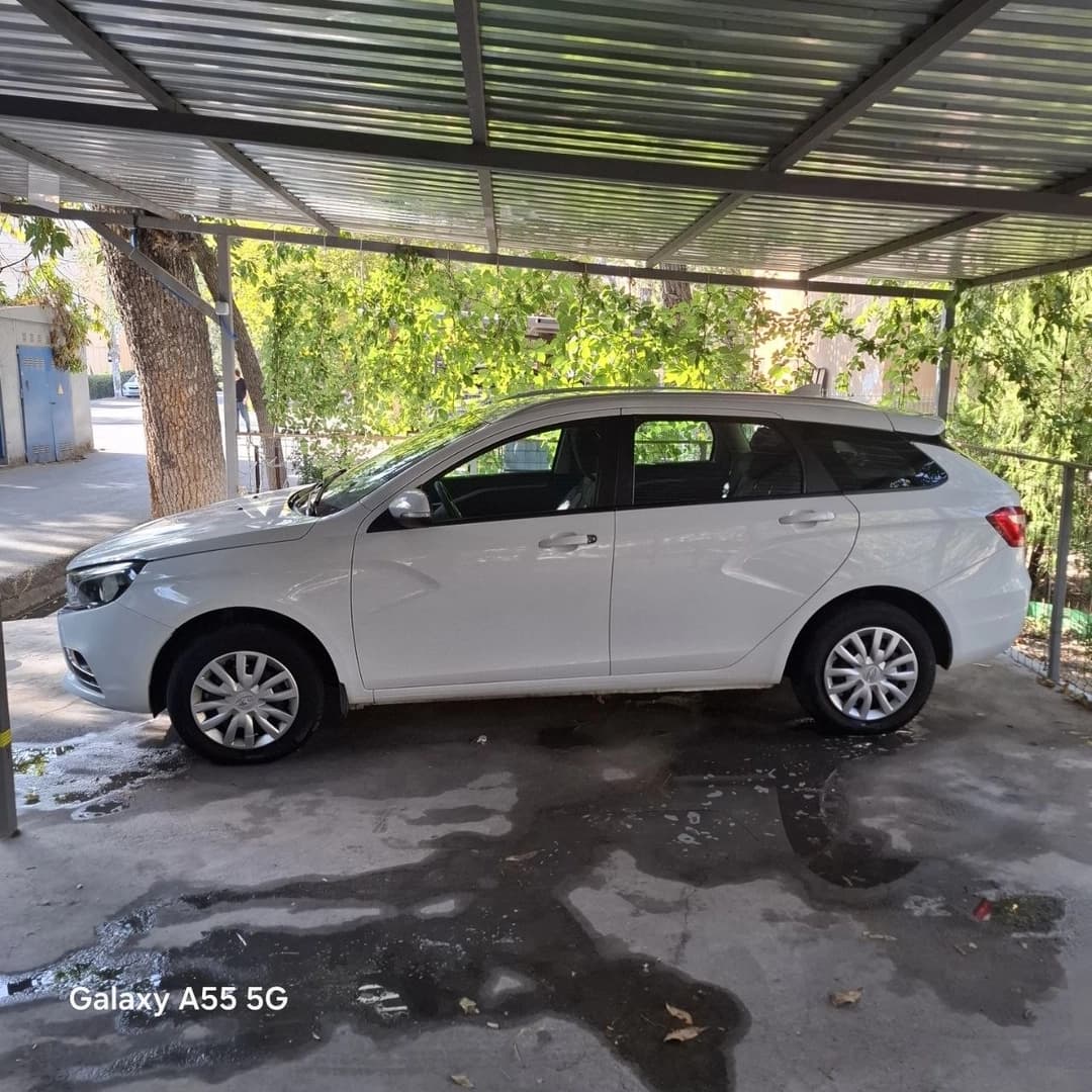 Lada (ВАЗ) Vesta 2022 — 2