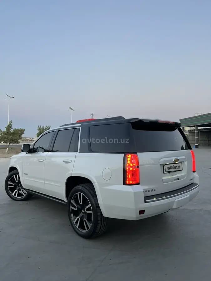 Chevrolet Tahoe 2020 — 2