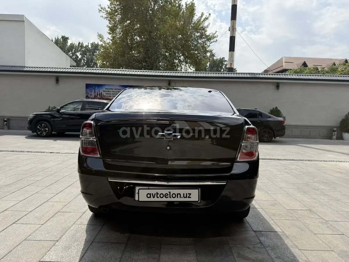 Chevrolet Cobalt, 4 позиция 2025 — 4