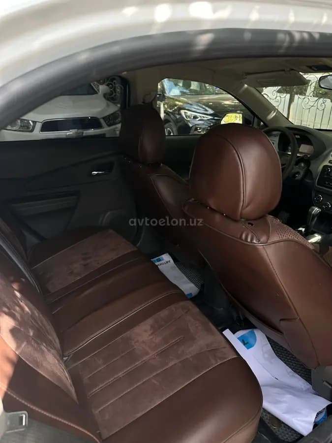 Chevrolet Cobalt, 4 позиция 2025 — 2