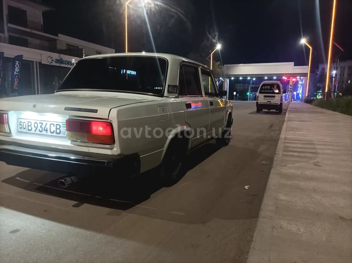 ВАЗ (Lada) 2107 2010 — 3
