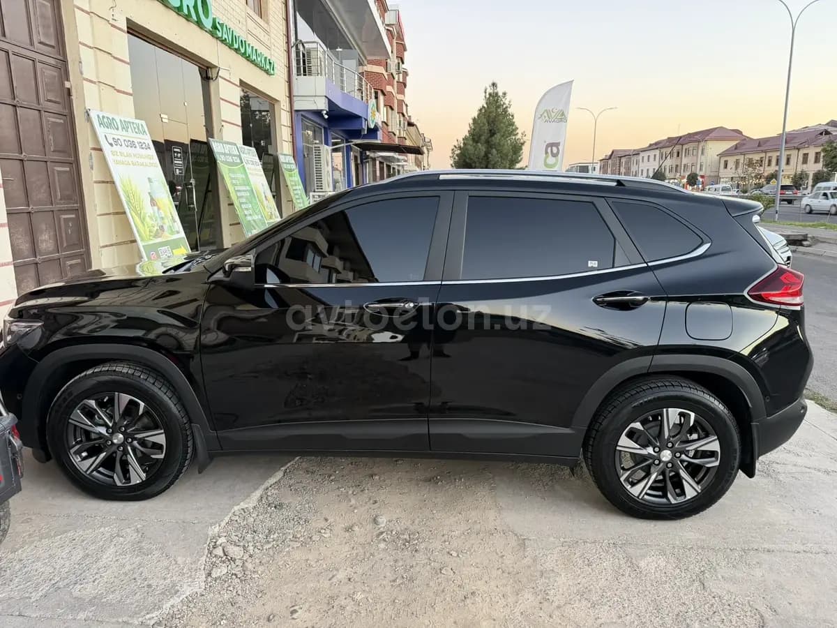 Chevrolet Tracker 2 2025 — 4