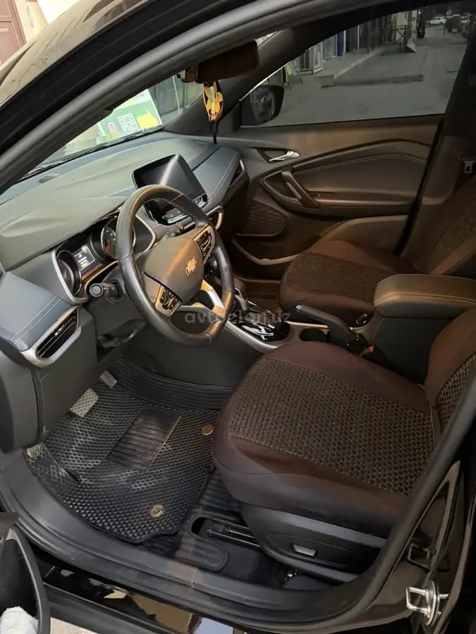 Chevrolet Tracker 2 2025 — 5