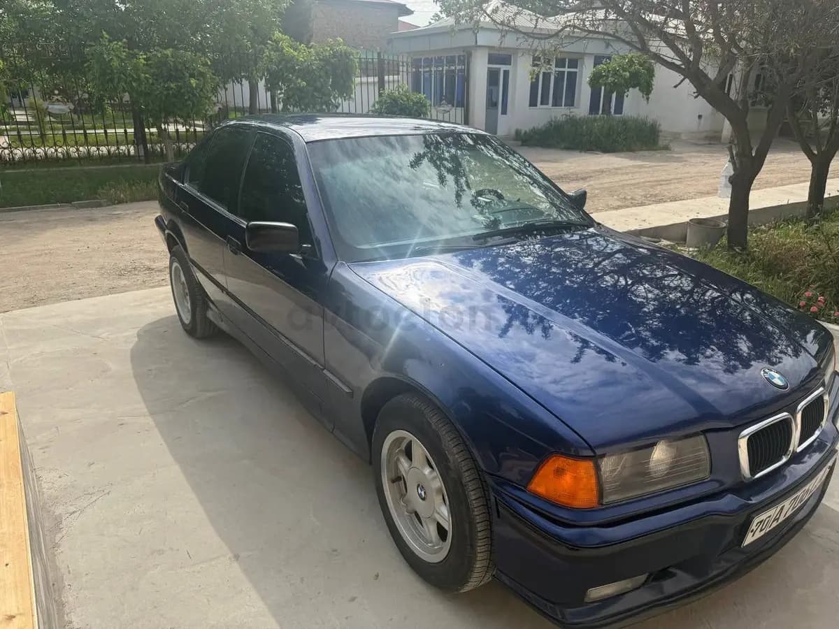 BMW 318 1991 — 1