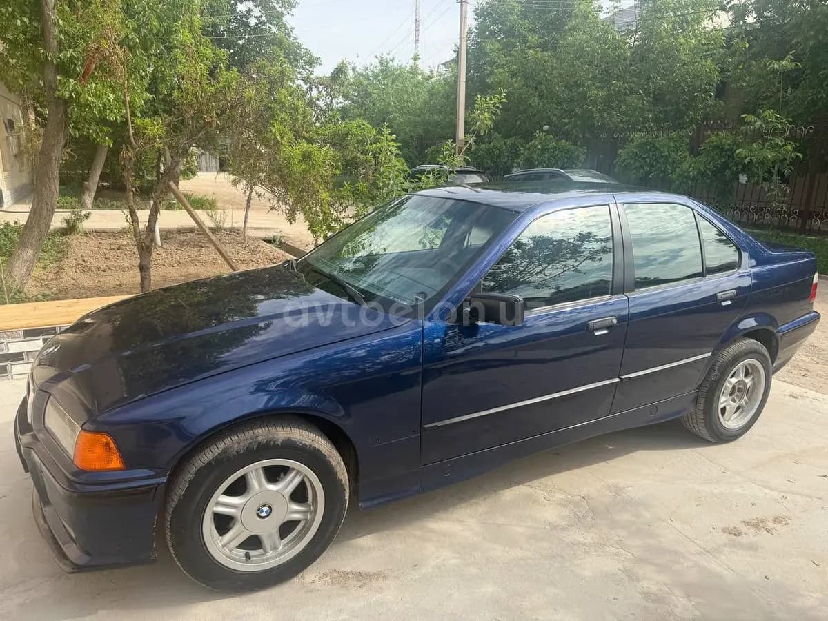 BMW 318 1991 — 3