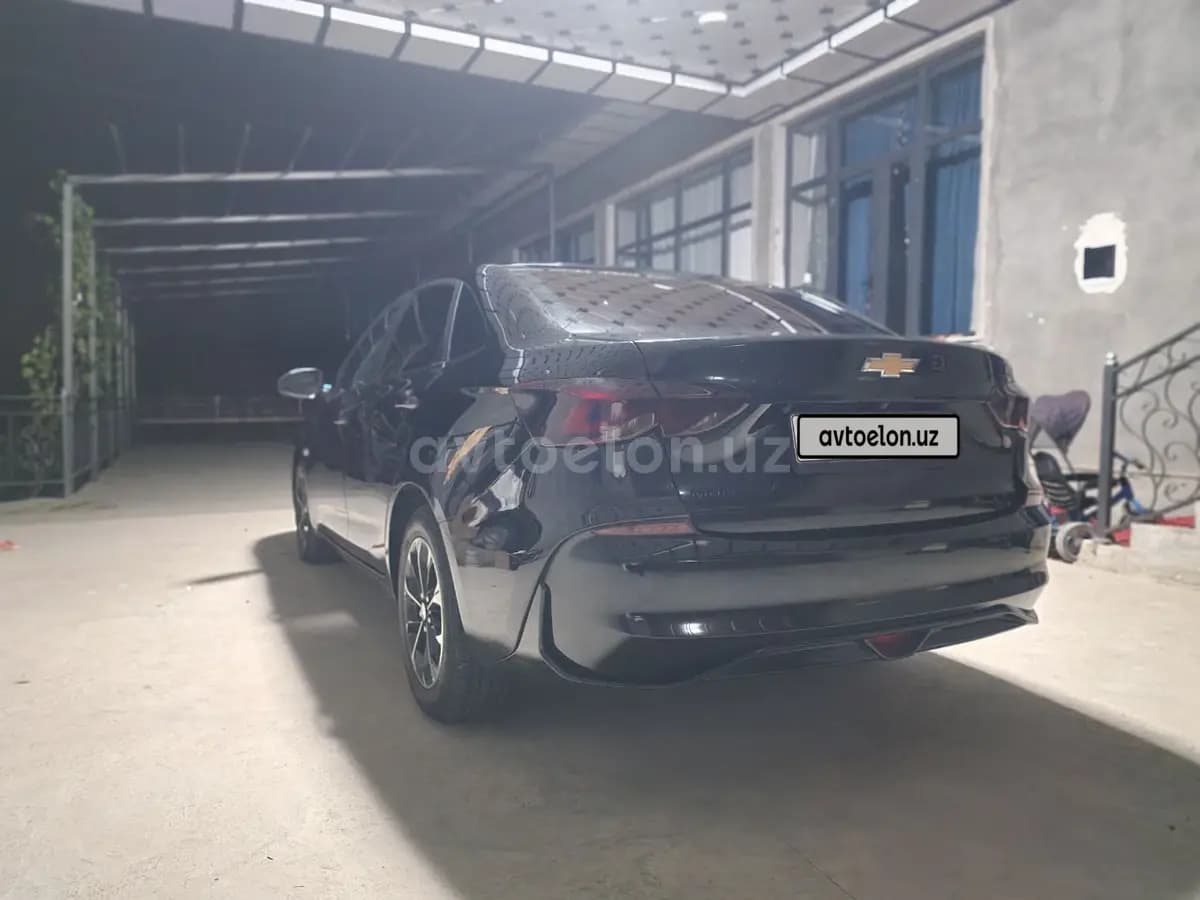 Chevrolet Monza 2023 — 2