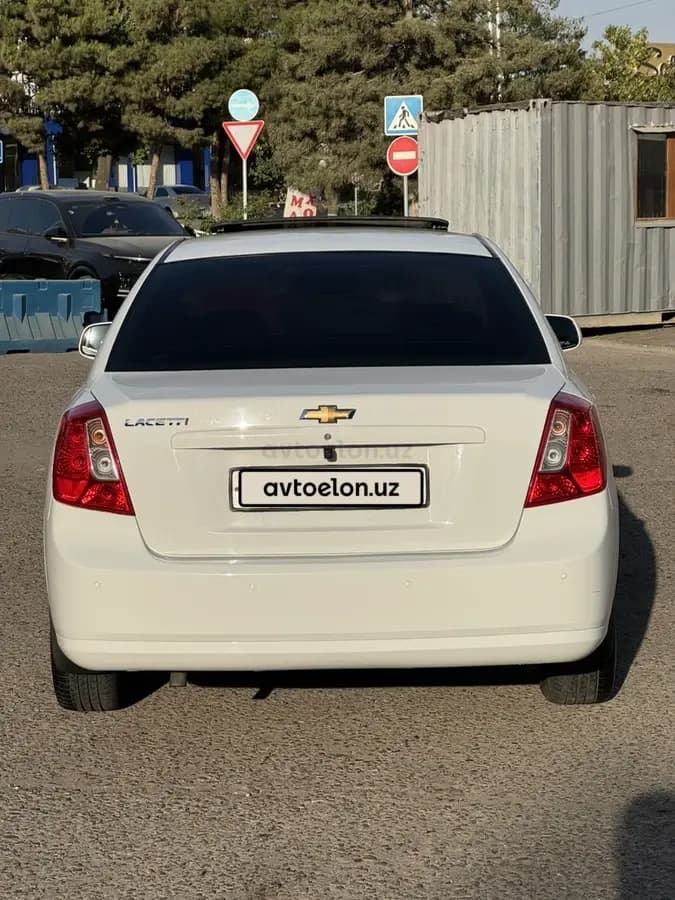 Chevrolet Lacetti, 3 позиция 2021 — 4