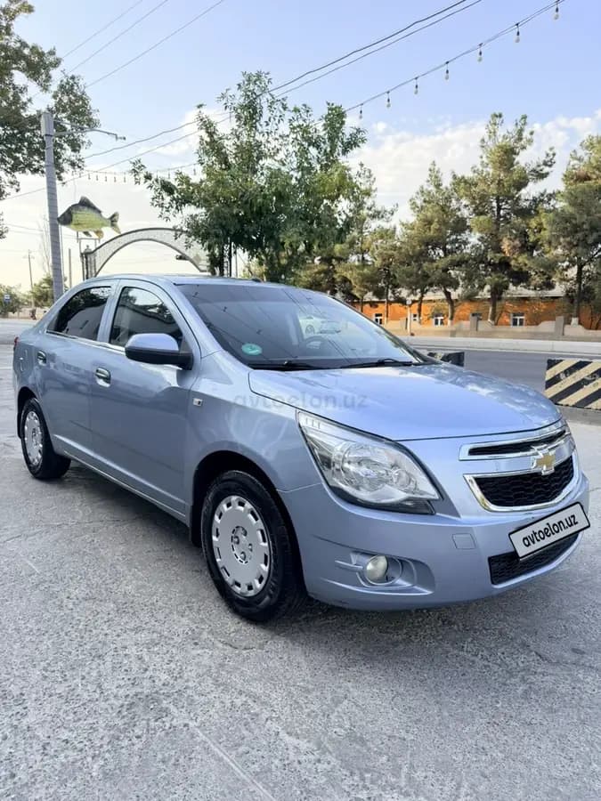 Chevrolet Cobalt, 2 позиция 2013 — 4