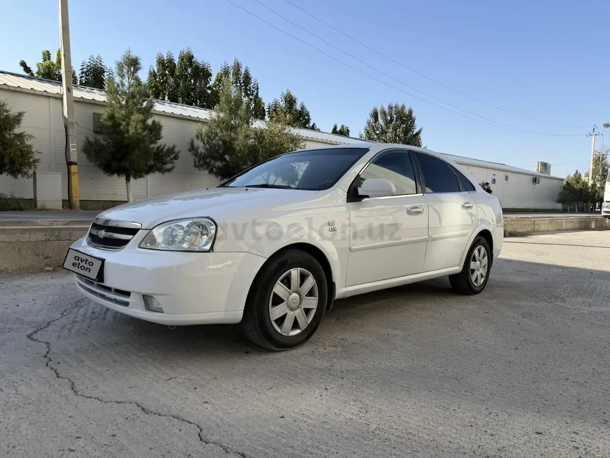 Chevrolet Lacetti, 3 позиция 2008 — 1