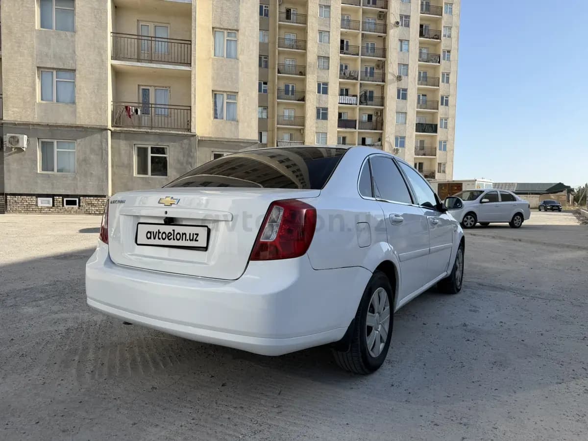 Chevrolet Lacetti, 3 позиция 2008 — 3