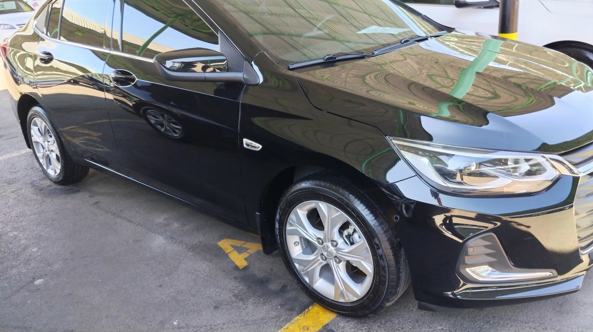 Chevrolet Onix 2023 — 3