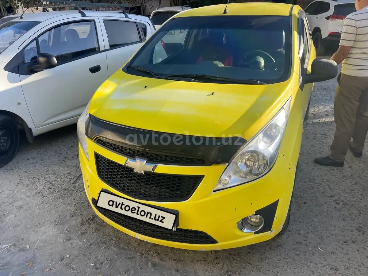 Chevrolet Spark, 3 позиция 2011 — 1