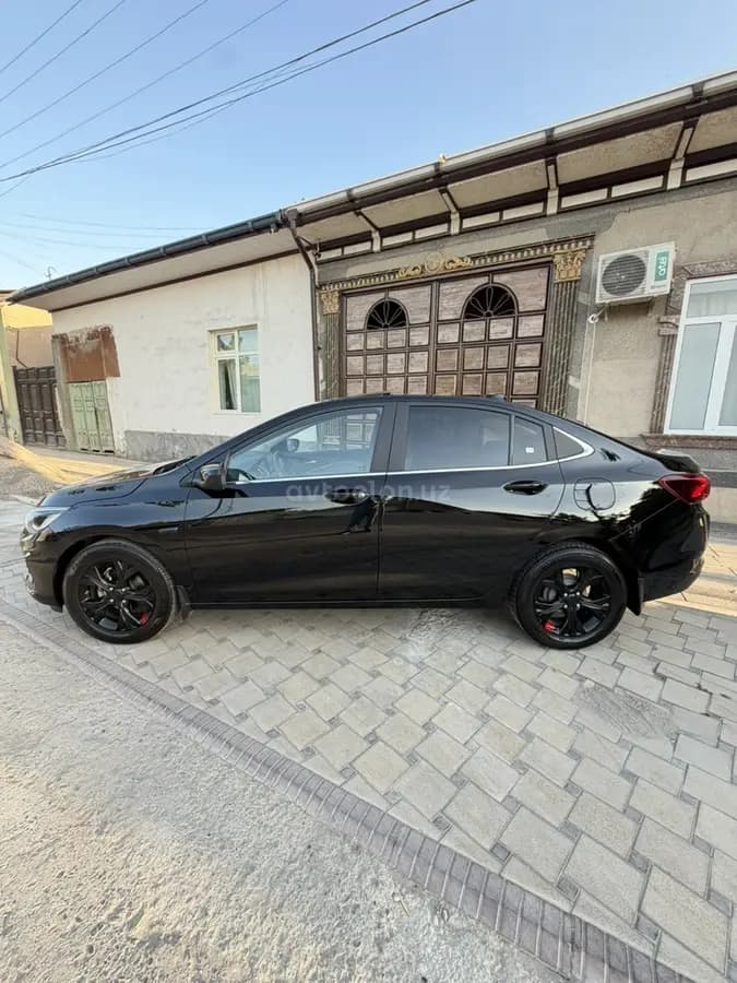 Chevrolet Onix 2026 — 4