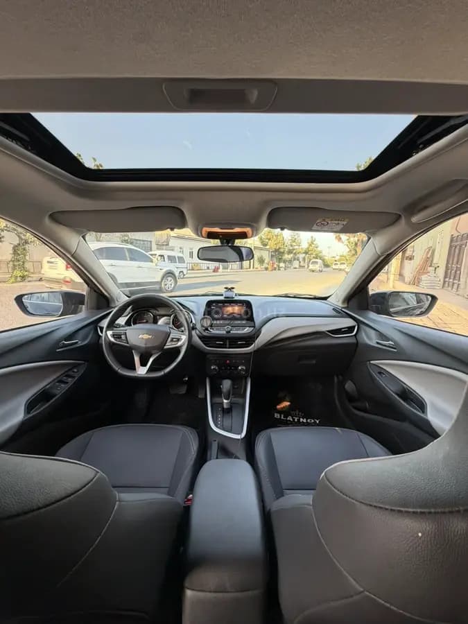 Chevrolet Onix 2026 — 5