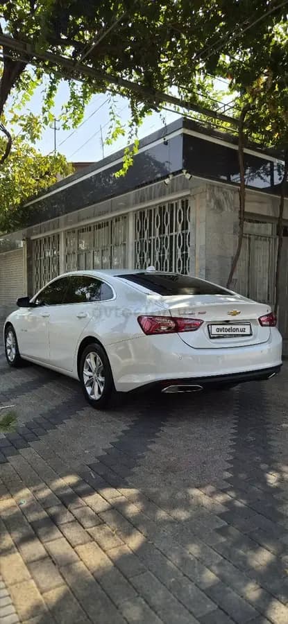 Chevrolet Malibu 2 2020 — 3