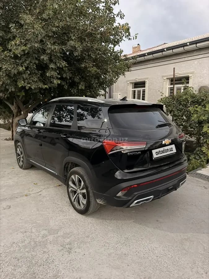 Chevrolet Captiva, 5 позиция 2023 — 3