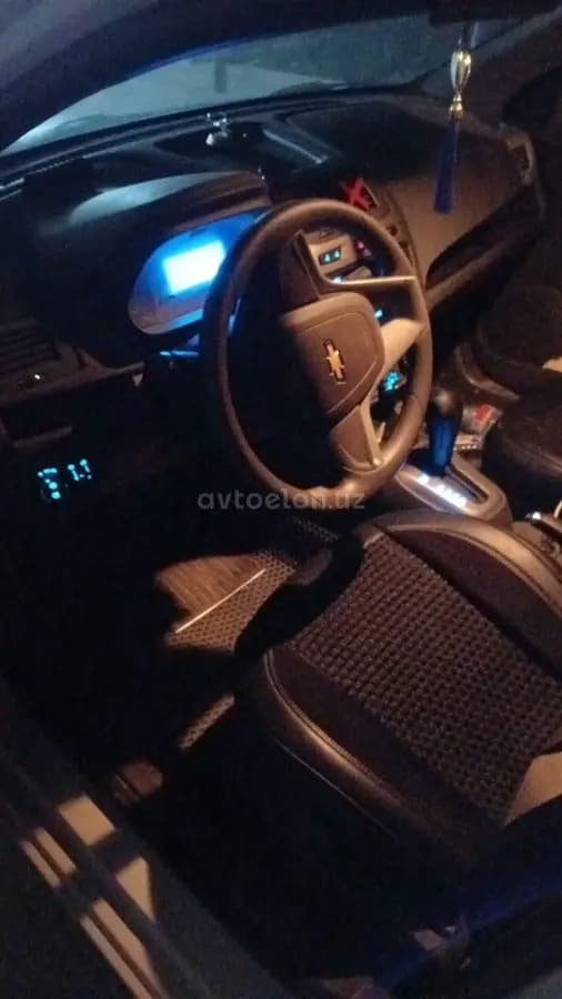Chevrolet Cobalt, 2 позиция 2024 — 4