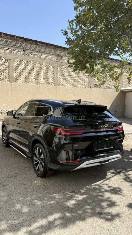 BYD Song Plus DM-i 2026 — 4