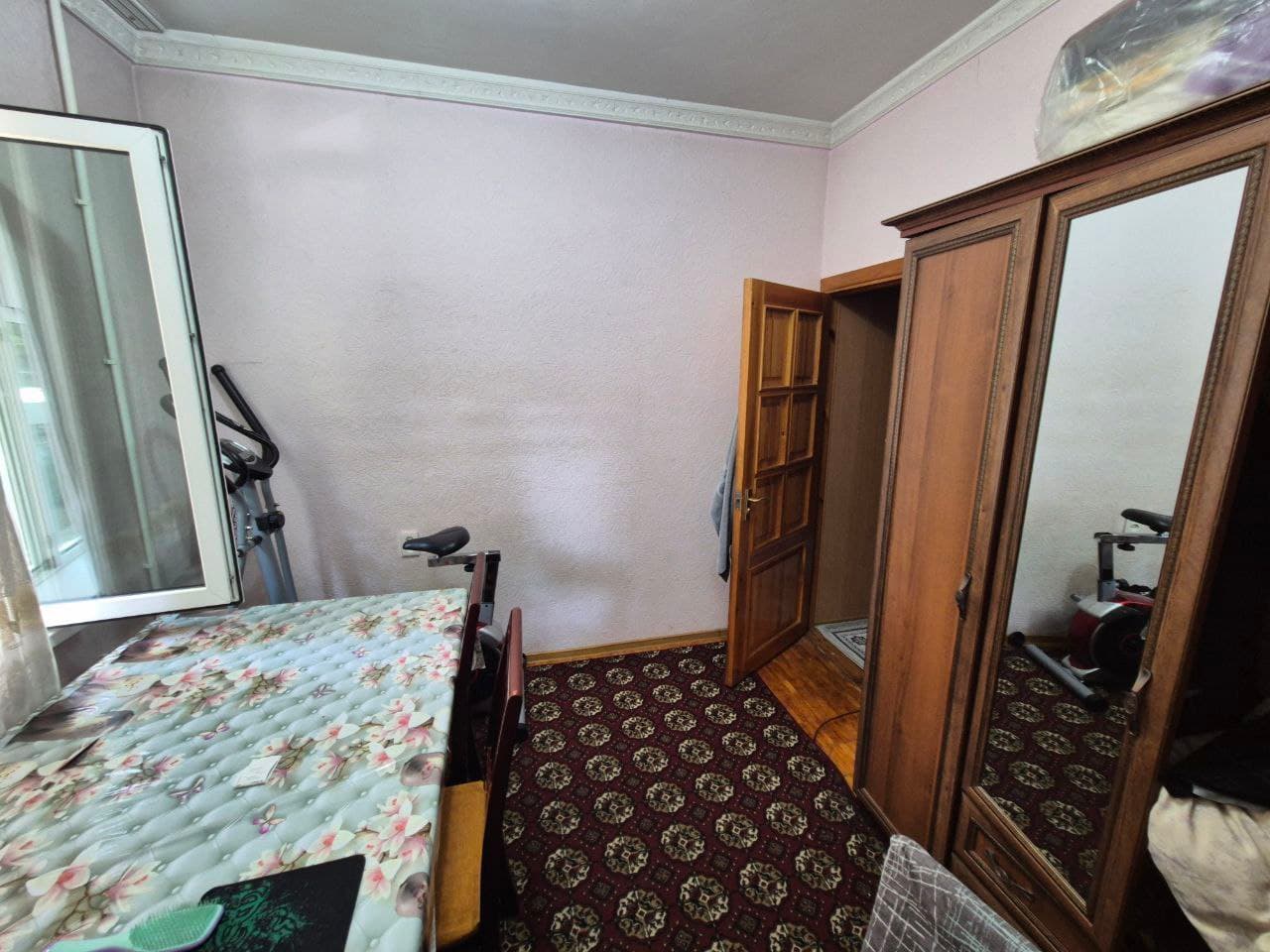 Срочно продам четырёх комнатнаю квартиру — 4