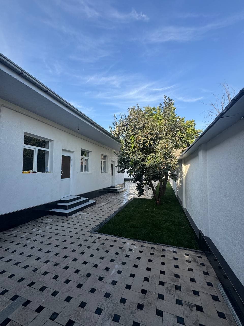 Uchastka sotiladi Xonobod Beruniy kucha — 1