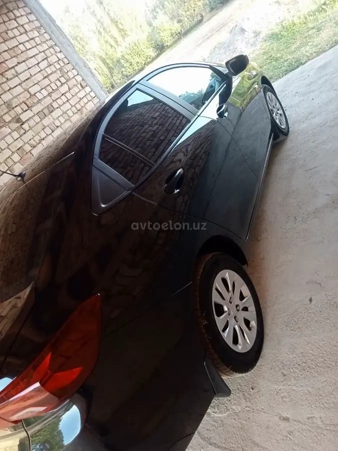Chevrolet Onix 2024 — 2