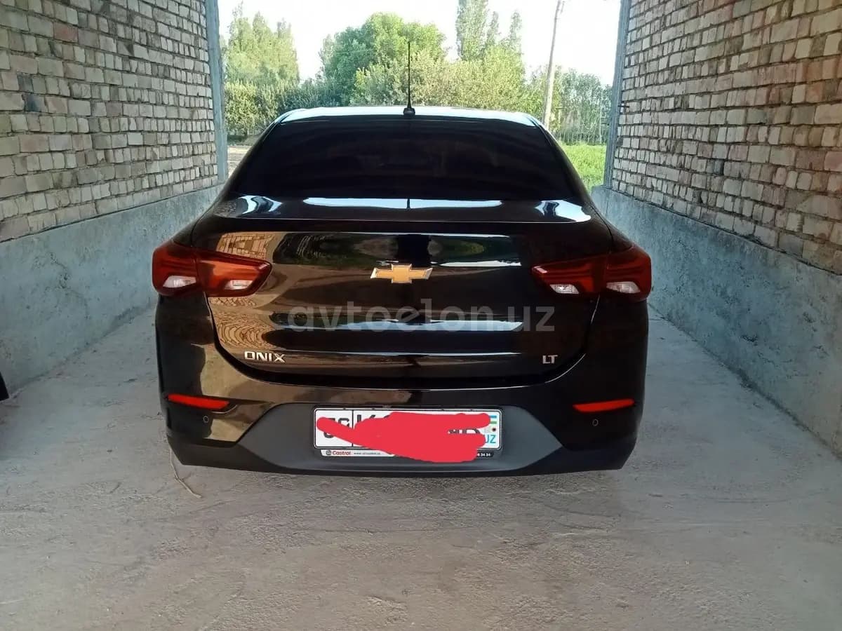 Chevrolet Onix 2024 — 4