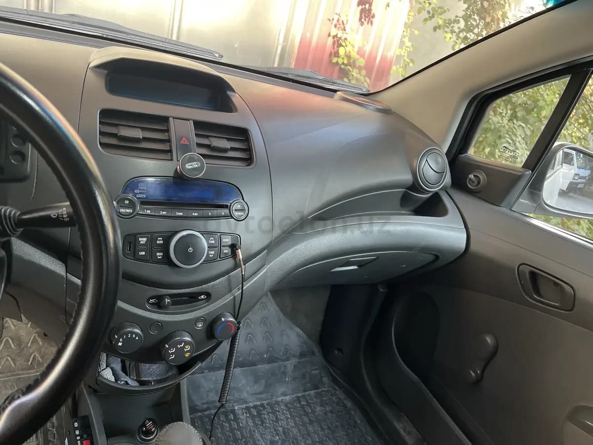 Chevrolet Spark, 1 позиция 2014 — 4