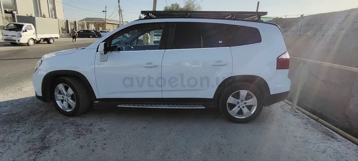 Chevrolet Orlando, 3 позиция 2015 — 1