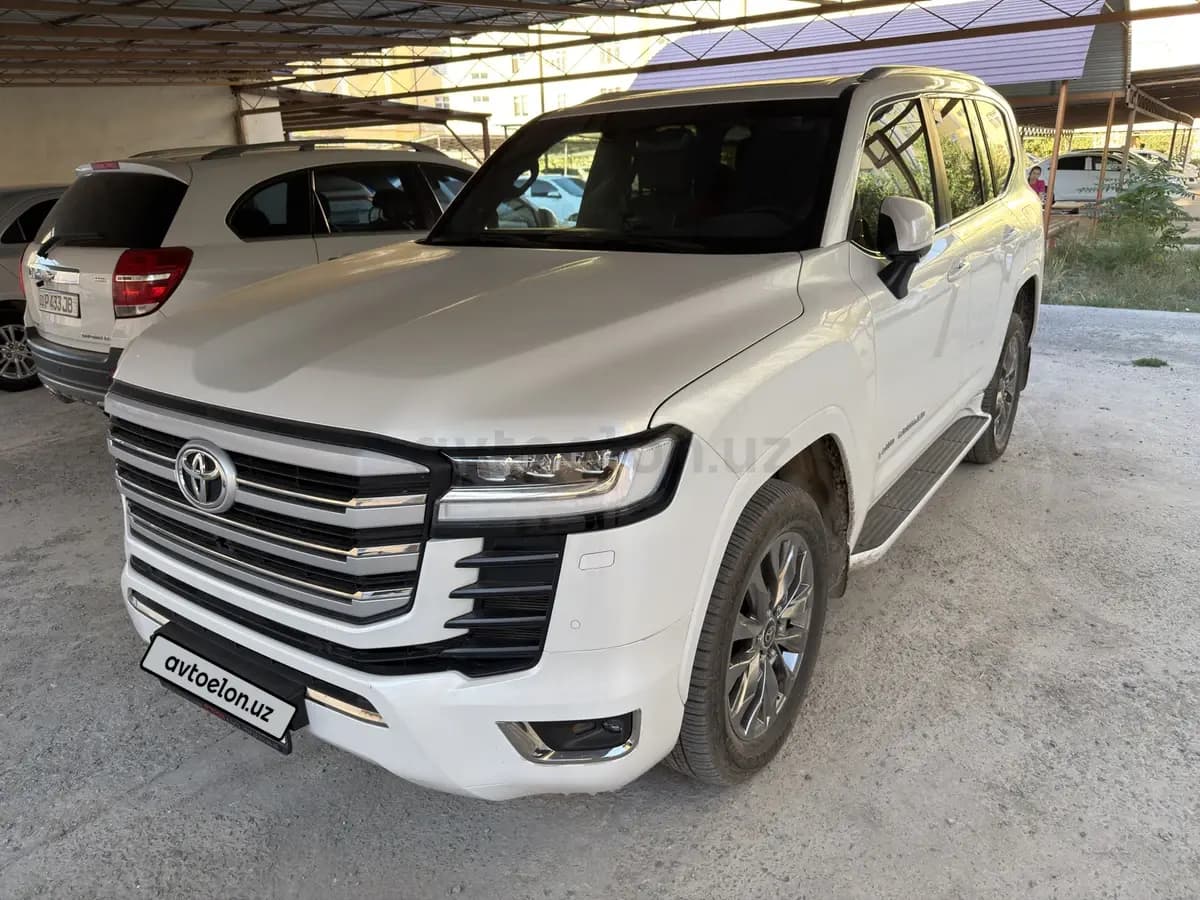 Toyota Land Cruiser Prado 2024 — 2