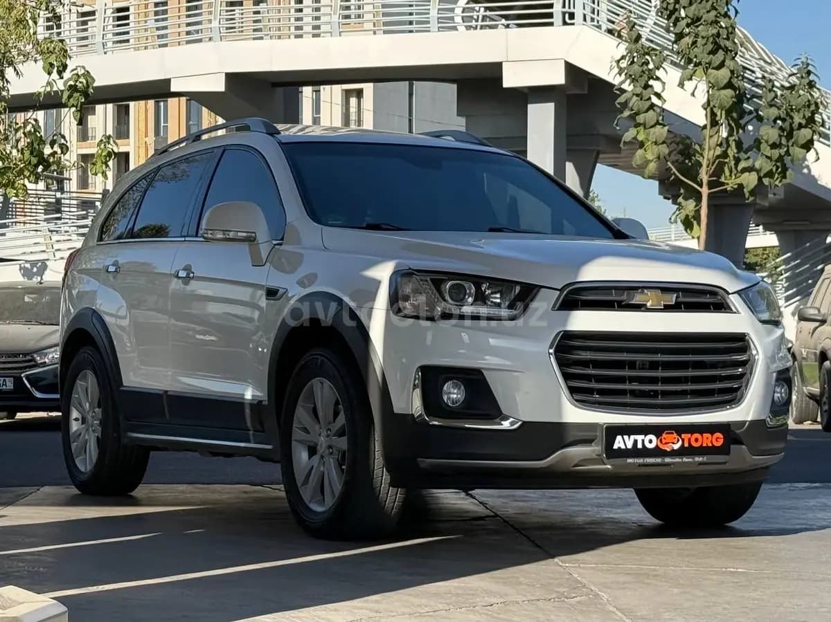 Chevrolet Captiva, 4 позиция 2016 — 2