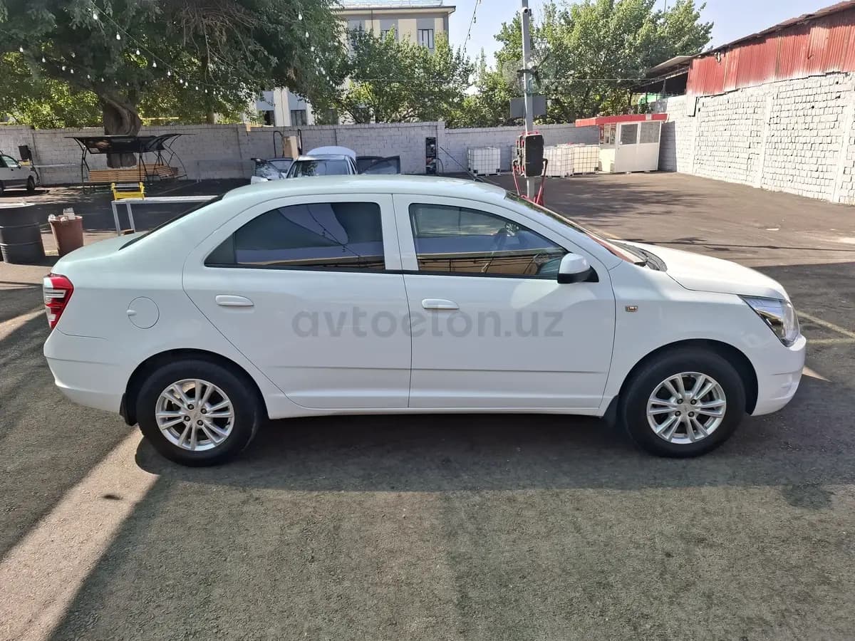 Chevrolet Cobalt, 4 позиция 2020 — 4