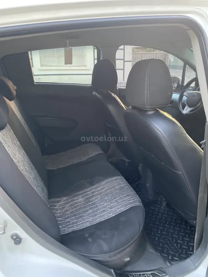 Chevrolet Spark, 3 позиция 2010 — 4