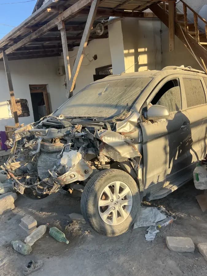 Dong Feng Glory 330S 2023 — 2