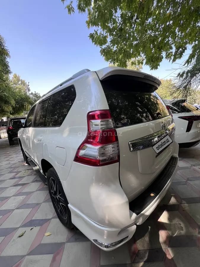 Toyota Land Cruiser Prado 2015 — 5