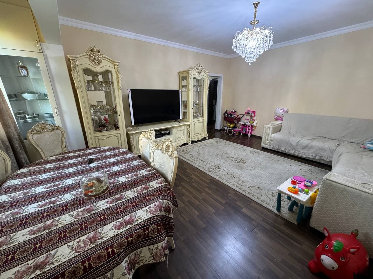 Продается квартира 3/3/4 Юнусабад Биллюр ресторан — 1
