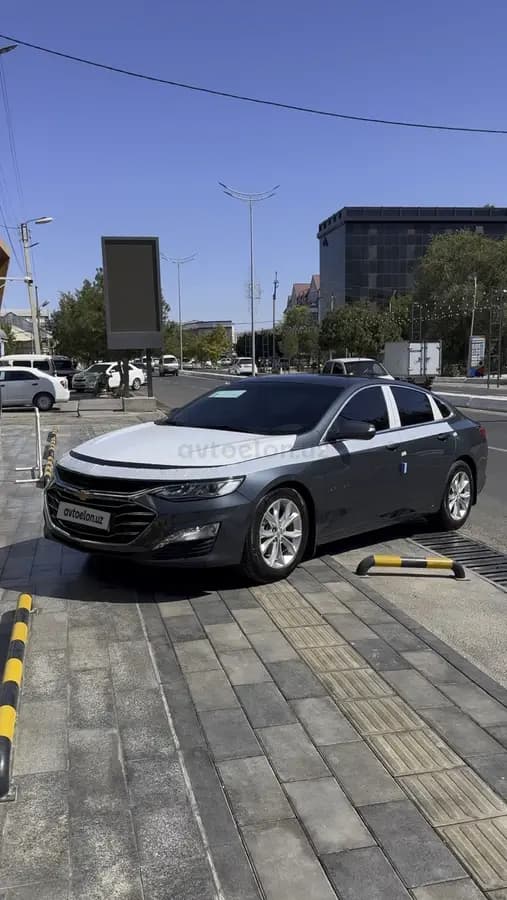 Chevrolet Malibu 2 2022 — 4