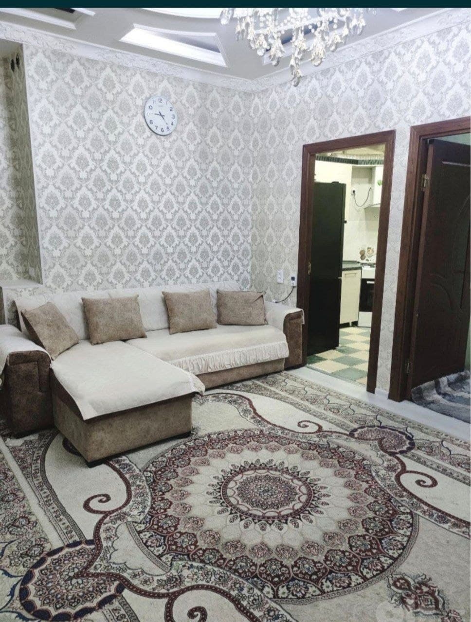 SERGELI 6 A MASHENA BOZOR — 1