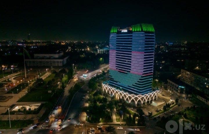 U TOWER NRG — 3