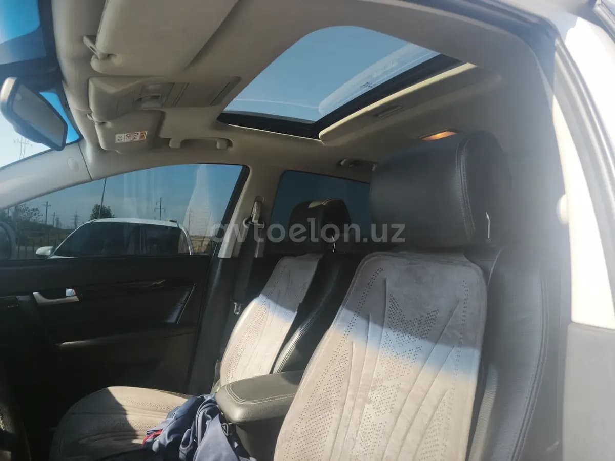 Chevrolet Captiva, 4 позиция 2015 — 3