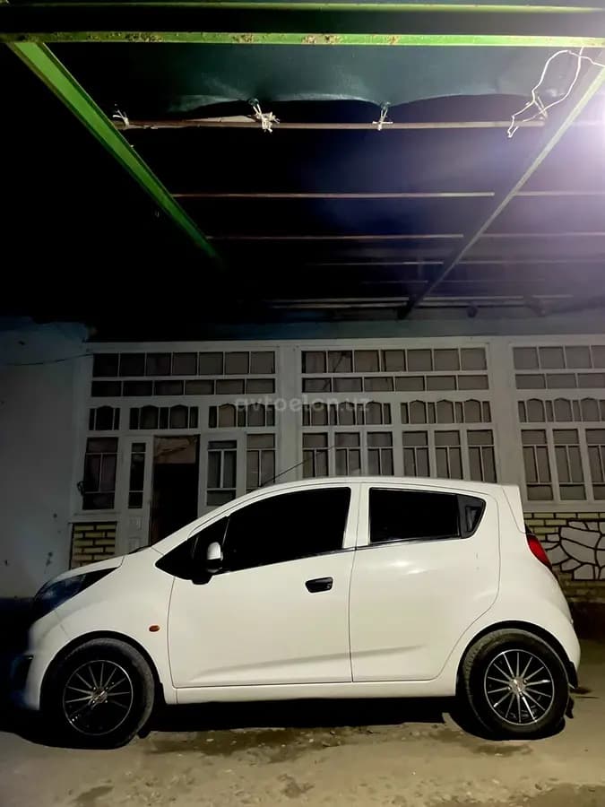 Chevrolet Spark, 3 позиция 2011 — 1