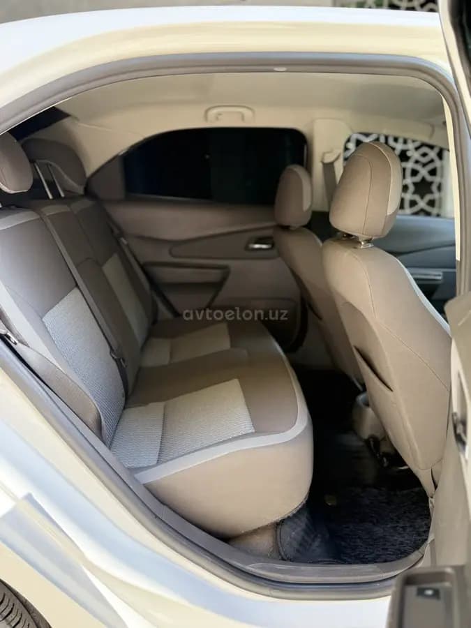 Chevrolet Cobalt, 4 позиция 2024 — 4