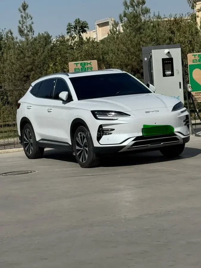 BYD Song Plus Champion Edition 2023 — 1