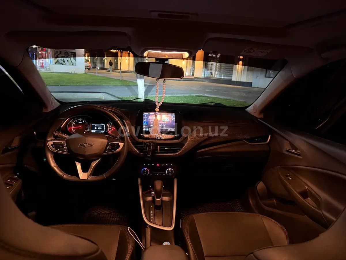 Chevrolet Onix 2026 — 2