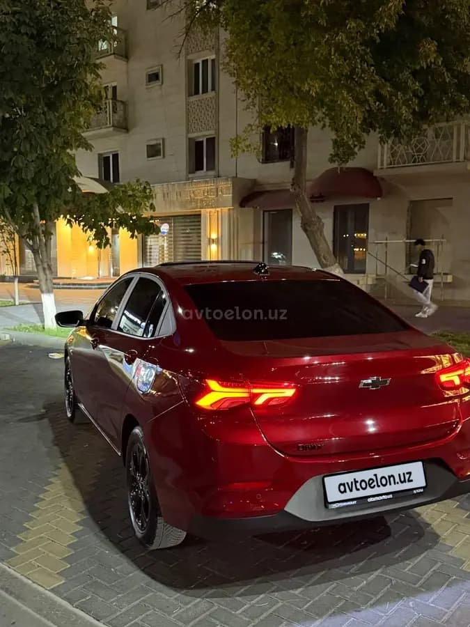 Chevrolet Onix 2026 — 4