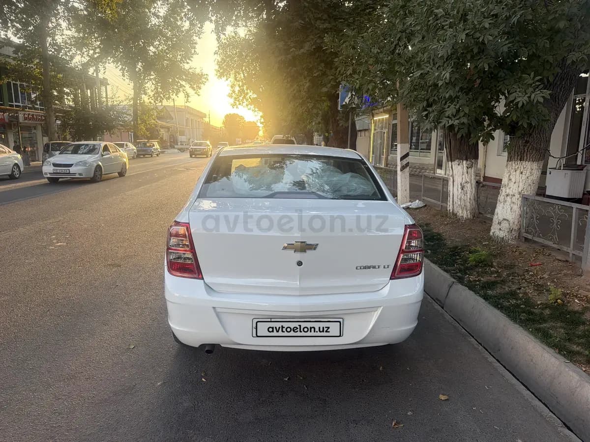 Chevrolet Cobalt, 3 позиция 2021 — 5