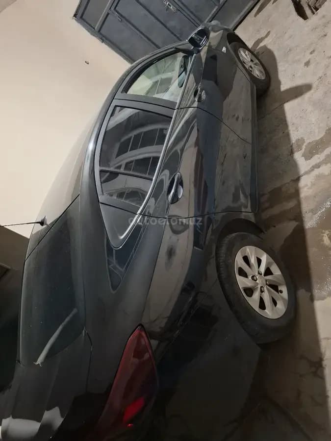 Chevrolet Onix 2023 — 1