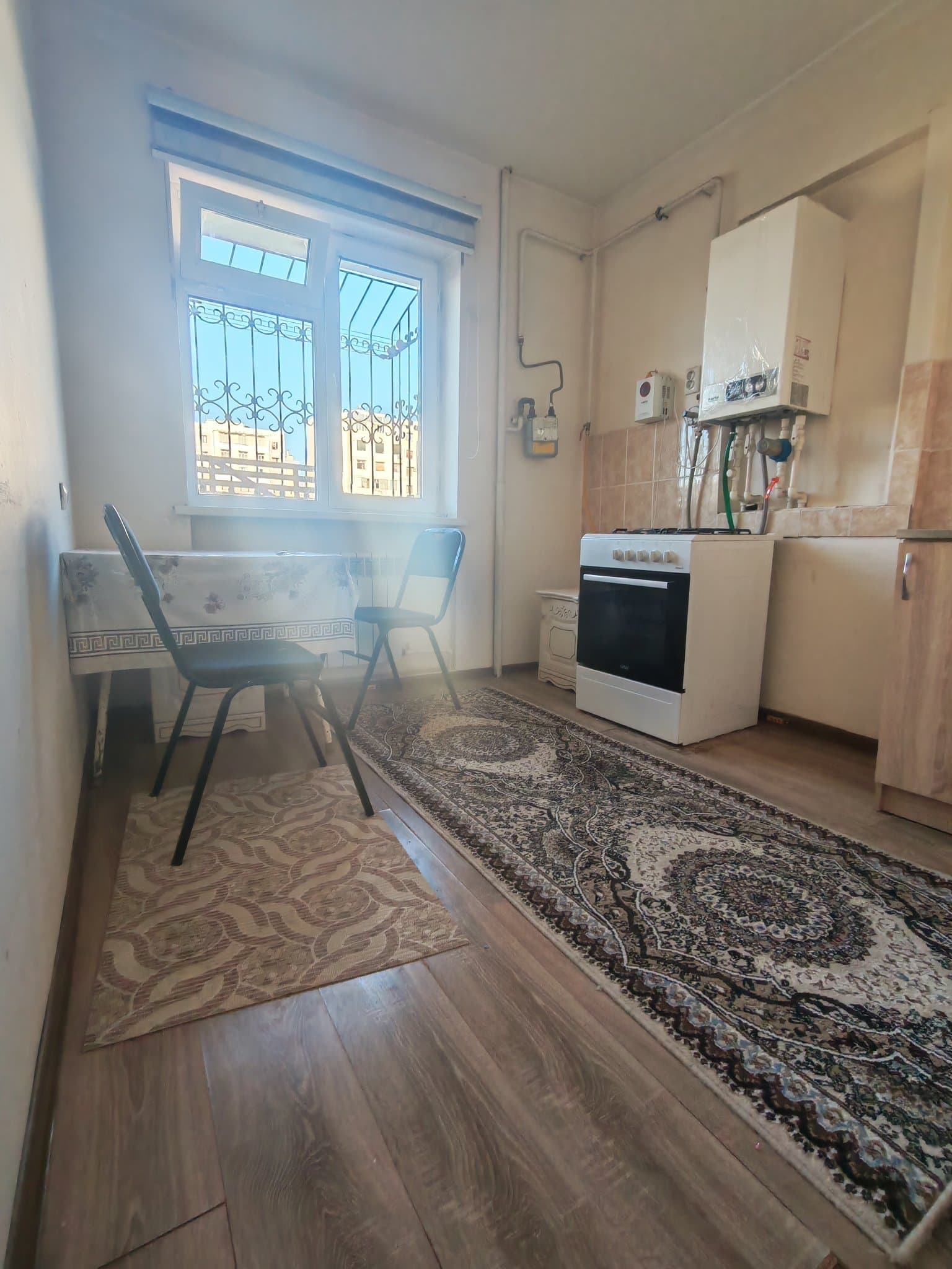 Sotiladi 5-a metro liniyasida 2 xona 3 etaj 7 etajli dom gishtli navastroyka 44m2 60000y.e. — 4