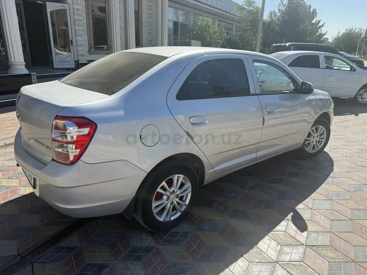 Chevrolet Cobalt, 4 позиция 2021 — 3