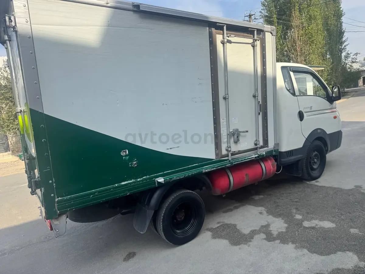 Hyundai Porter 2013 — 2